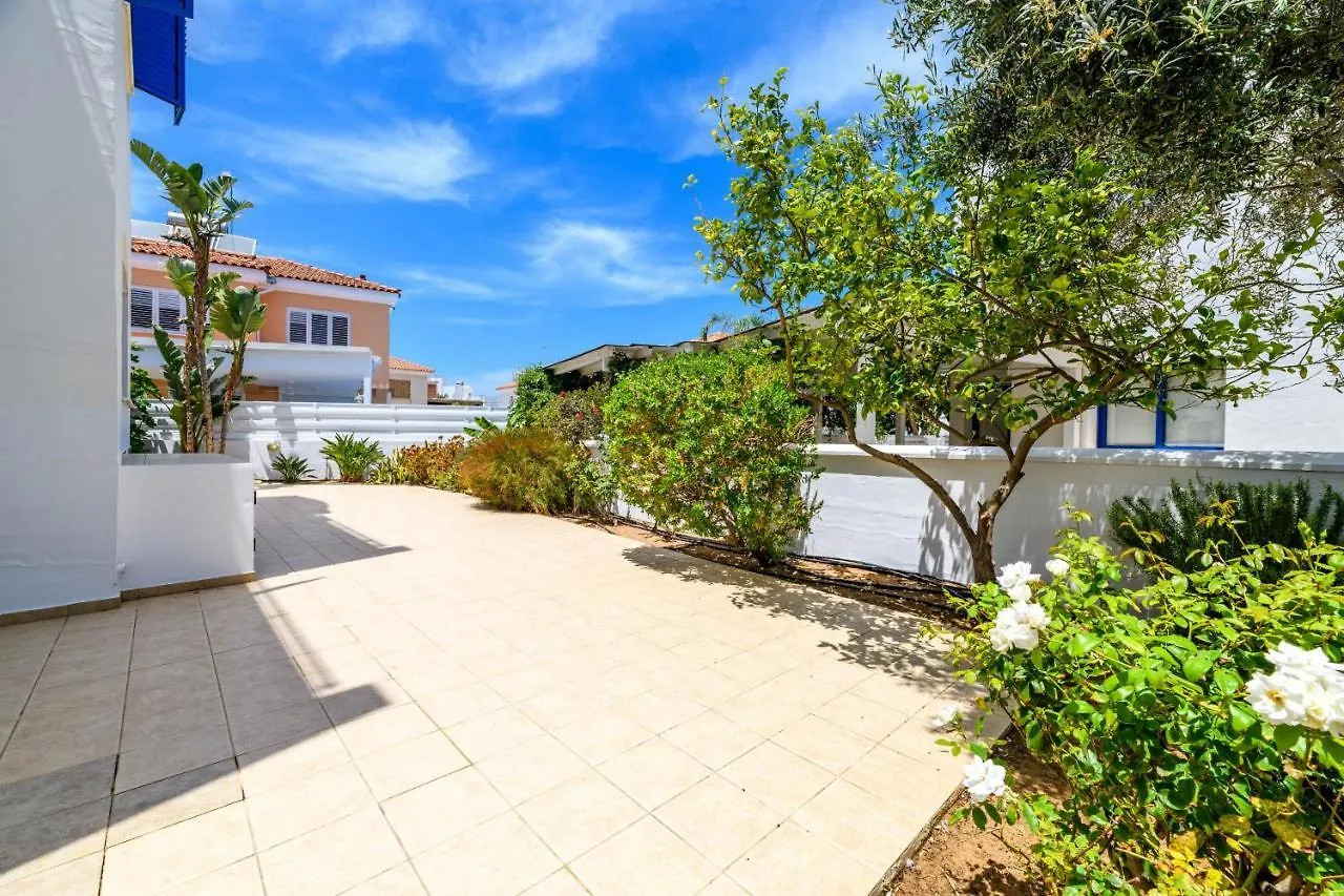Sirena Beach Villa #31 0*, Protaras